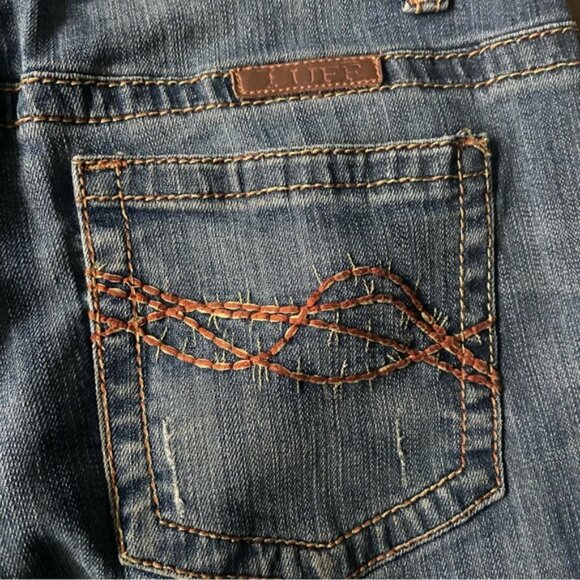 Cowgirl Tuff Light Blue Bootcut Jeans size 32 - Picture 6 of 9
